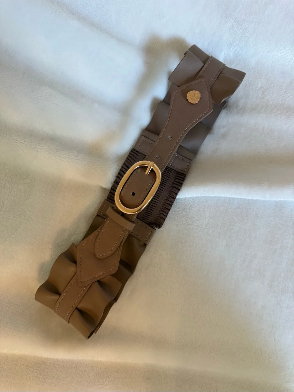 Vince Camuto Brown Ruffled Stretch Belt with Gold Buckle